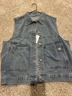Oversized Blue Denim Sleeveless Jean Jacket *SMALL*